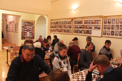 В Армянском доме состоялся этап Кубка области по молниеносным шахматам